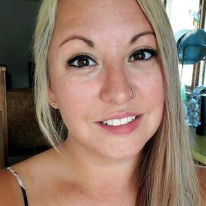 Meet your Posher, Joanna